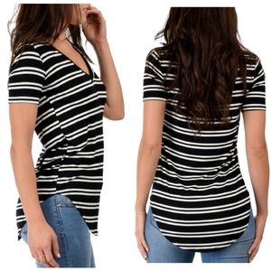 LYSS LOO Striped V-neck Tunic Top